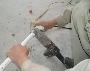 阿合奇漏水维修电话